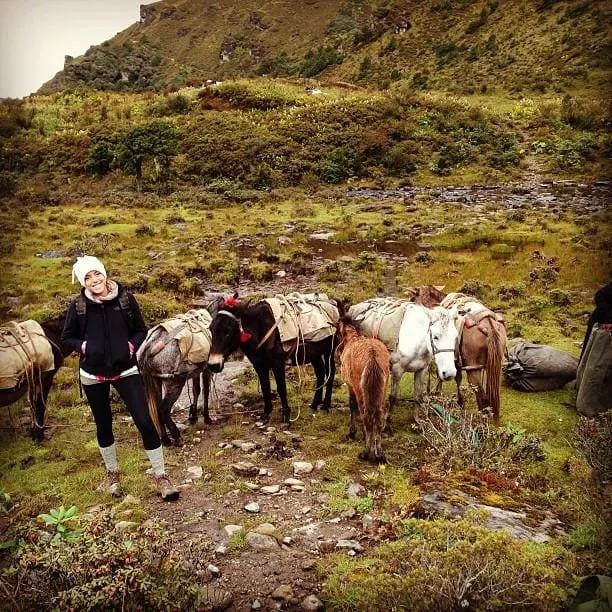 Angie &amp; Jasmine on Druk Path Trek 01
