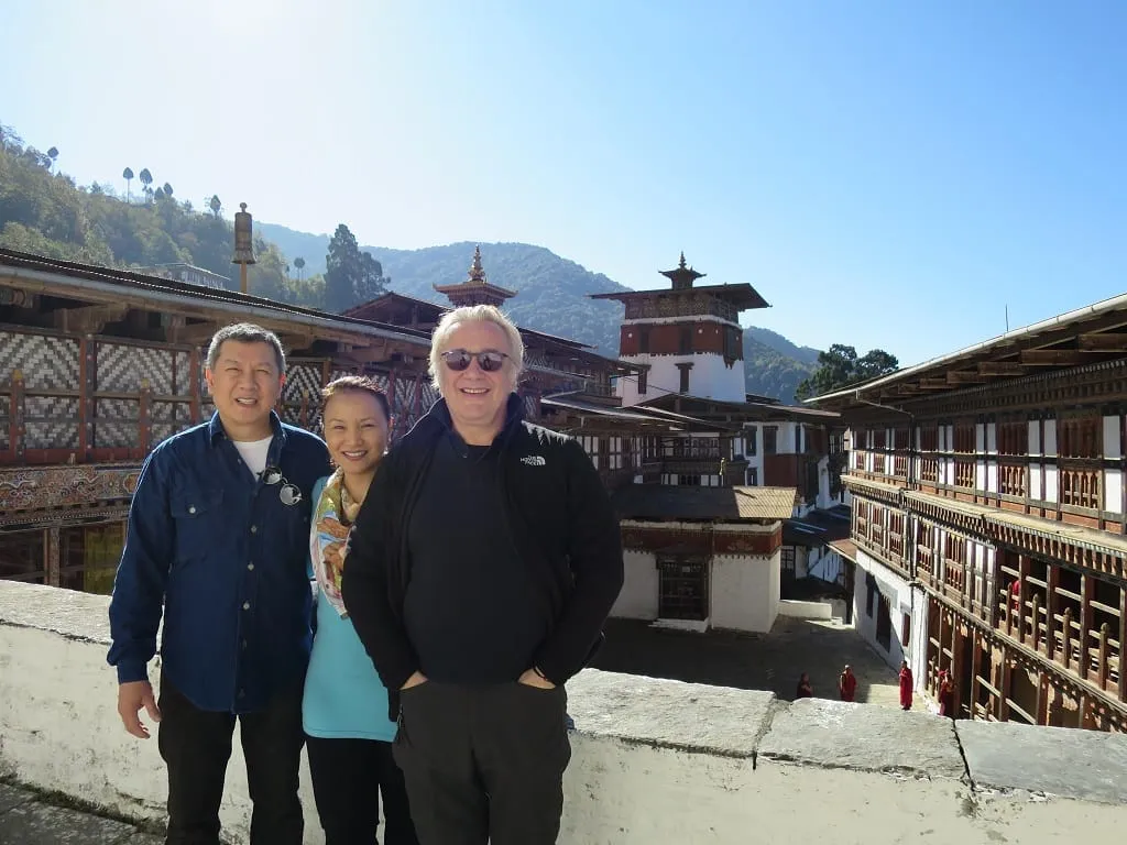Mrs. Didi &amp; friends at the Trongsa Dzong