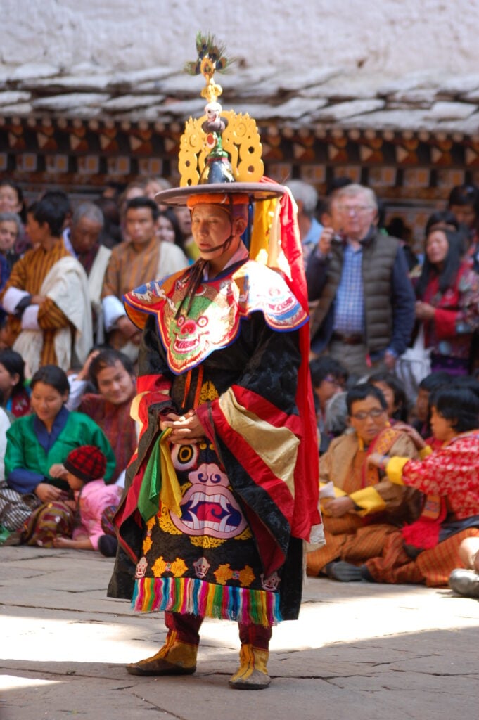 mask_dancer_punakha_tshechu